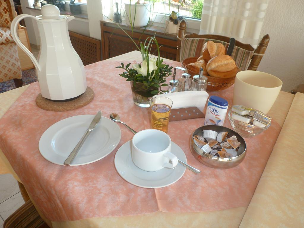 Wein- Und Gaestehaus St. Aldegundishof Sankt Aldegund Phòng bức ảnh